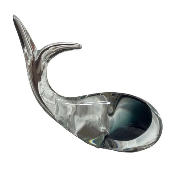 Whale Heavy Hand Made Glass Heavy Duty Ocean Paperweight Gift Office Work - Picture 4 of 9
